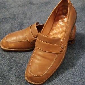 Clarks Soft Walk Collection